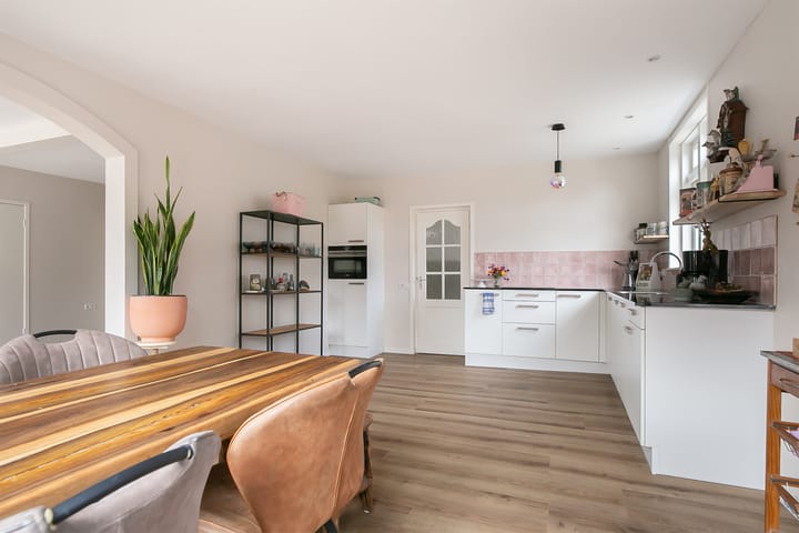 Foto 4 van Dorpsstraat 46