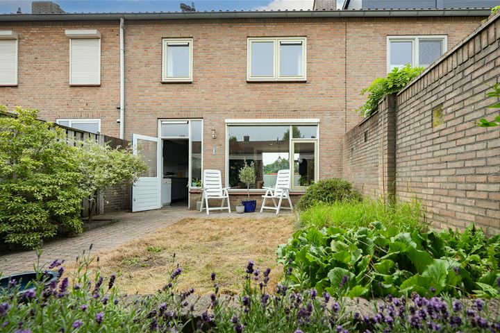 Bekijk foto 43 van Prof vd Brinkstraat 52