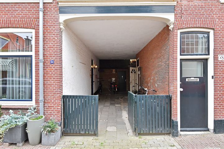 Bekijk foto 2 van Zeilstraat 36