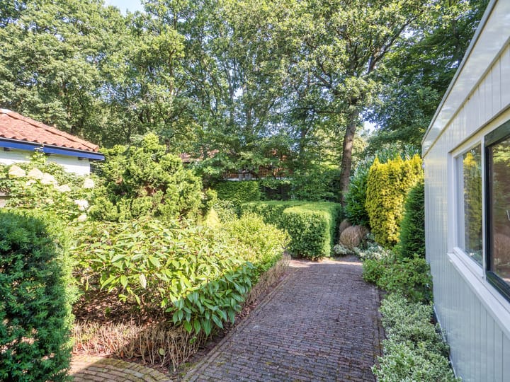 Foto 3 van Mezenlaantje 2