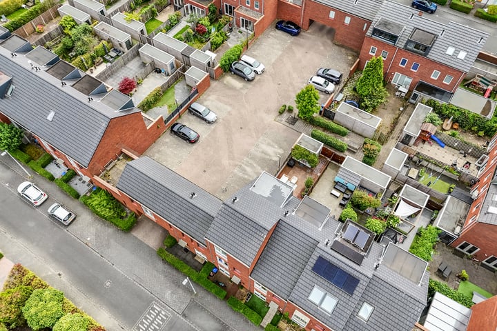 Bekijk foto 3 van Bakemastraat 55