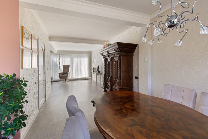 Foto 18 van Zonnebloemstraat 9