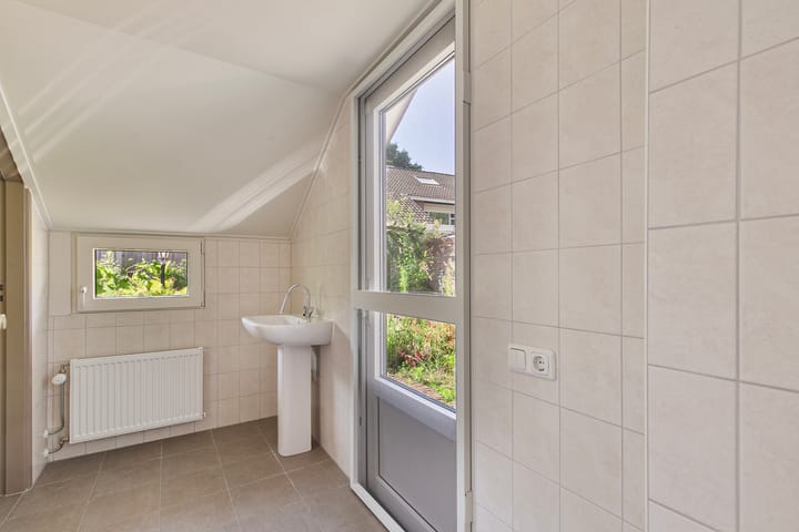 Foto 21 van Zonnebloemstraat 9