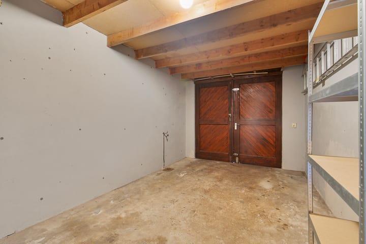 Foto 24 van Zonnebloemstraat 9