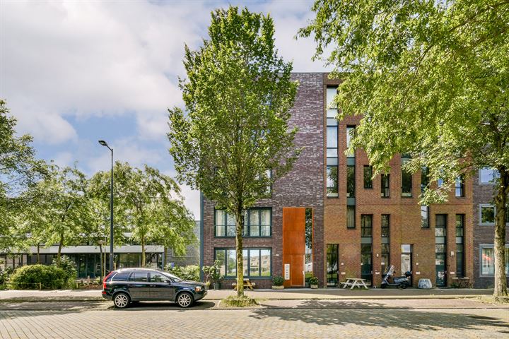 Bekijk foto 3 van Erich Salomonstraat 422