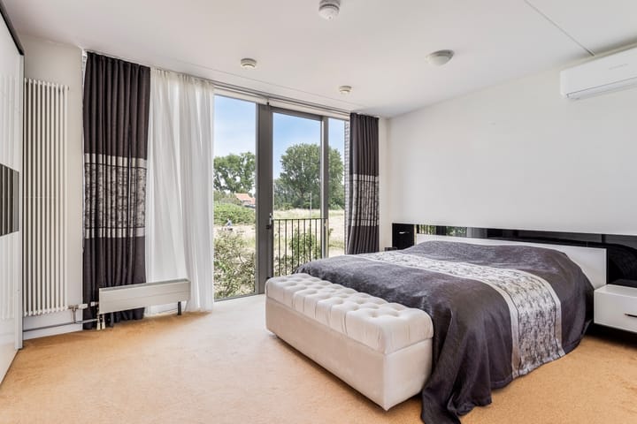 Foto 15 van Makoré 8