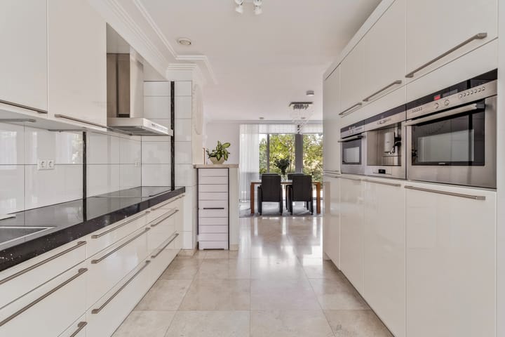 Foto 11 van Makoré 8