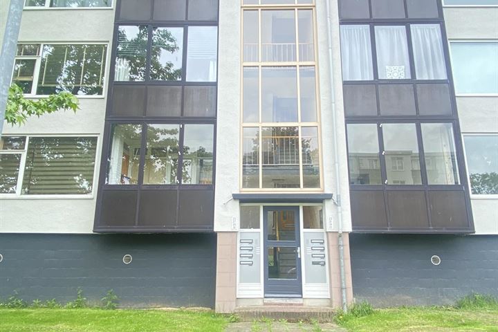 Bekijk foto 2 van Donker Curtiusstraat 17