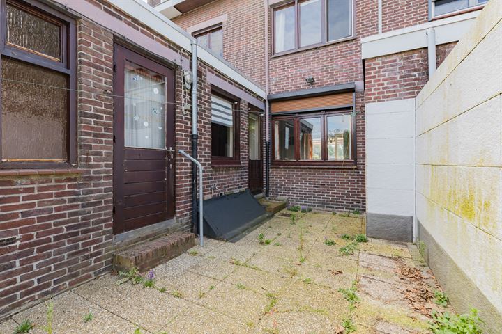 View photo 40 of Huisbergerstraat 64