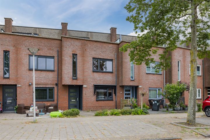 Bekijk foto 31 van Rondostraat 43