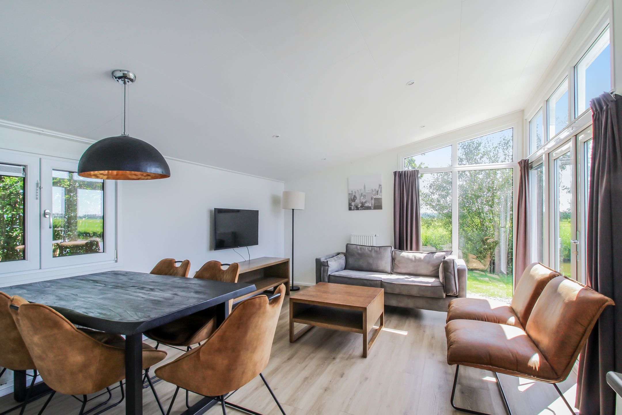 2-bedroom freehold villa in Berkhout — photo 4 of 5