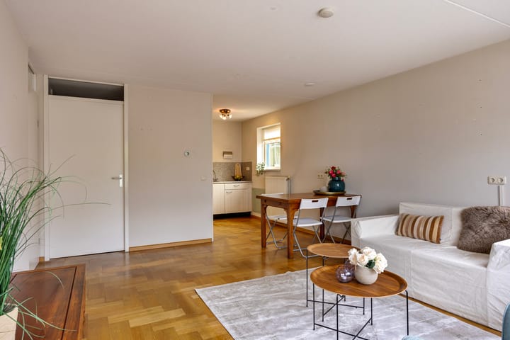 Photo 13 of Oldenzaalsestraat 10-28