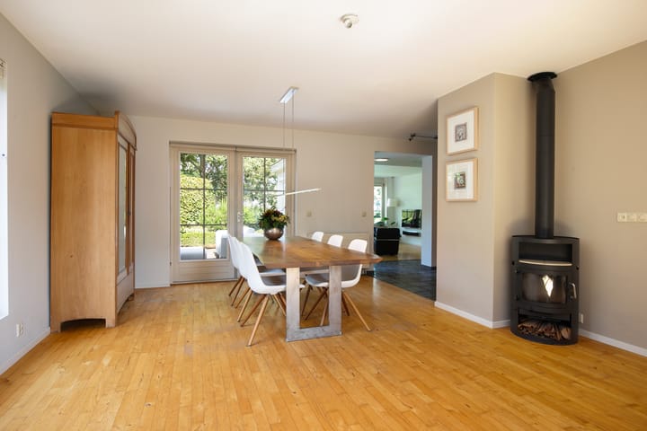 Photo 2 of Grevelingenhout 183