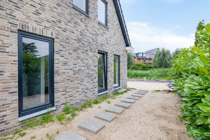 Foto 59 van Bermweg 42