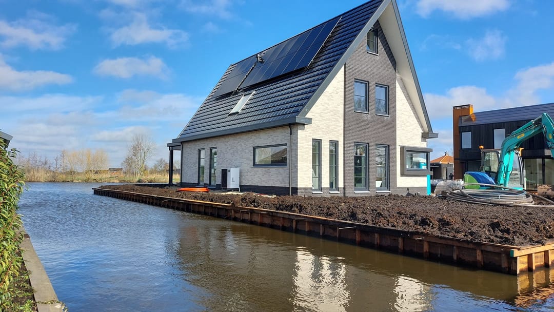 Foto 16 van Voorweg 127 - 129