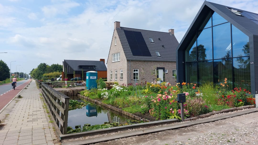 Foto 17 van Voorweg 127 - 129