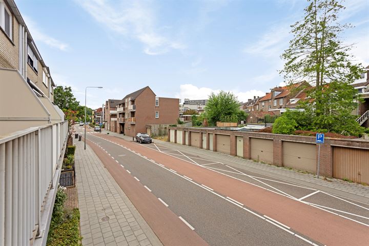 View photo 26 of Pastoor Savelbergstraat 128