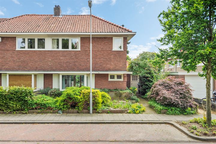 Bekijk foto 1 van Adama van Scheltemastraat 15-A