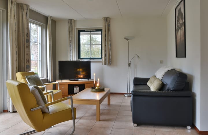 Foto 5 van Hof van Halenweg 2-111