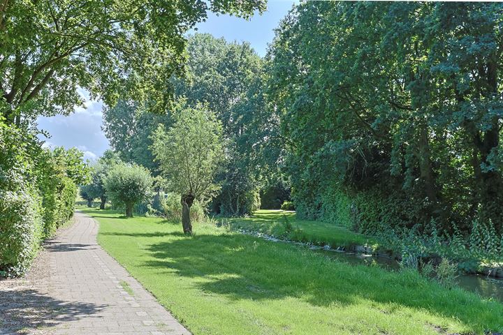 View photo 51 of Beethovenlaan 79