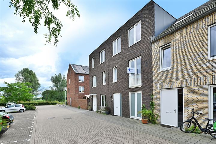 Delflandstraat 38