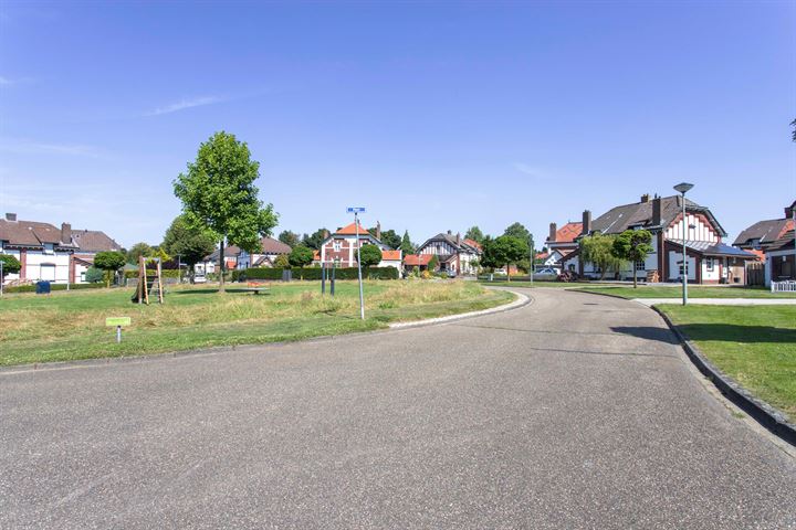 Bekijk foto 33 van Ceintuurstraat 54