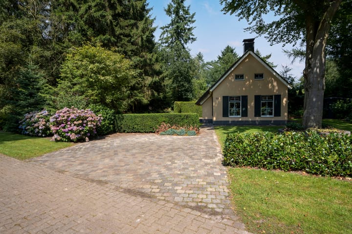 Foto 25 van Hof van Halenweg 2-337