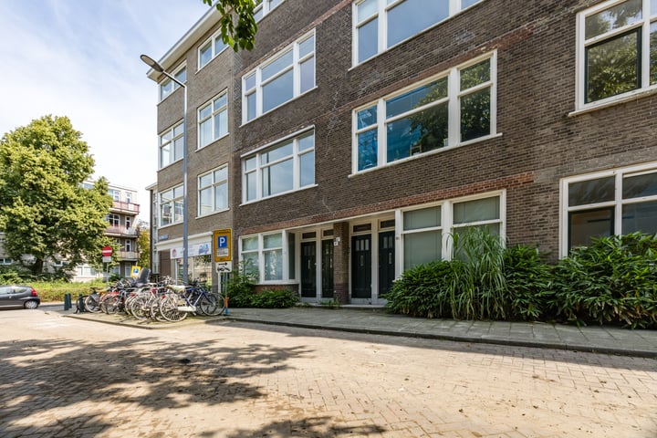 Bekijk foto 1 van Heemskerkstraat 4-B01