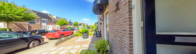 View 360° photo of Voortuin of Delving 45