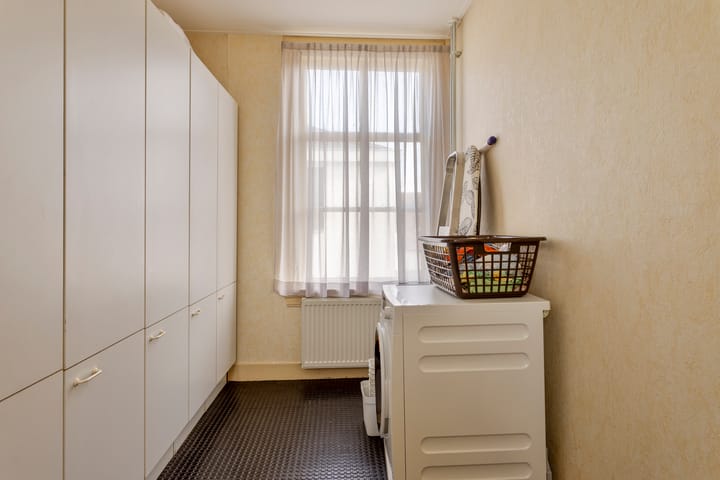 Foto 24 van Voorstraat 32