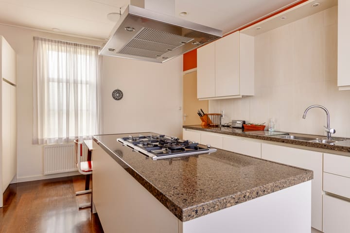 Foto 27 van Voorstraat 32