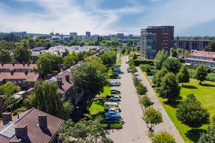 Bekijk foto 47 van Evertsenstraat 23-B