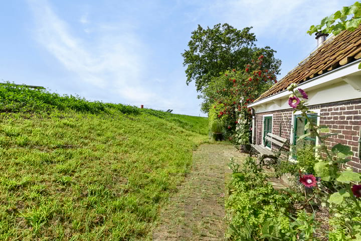 Foto 35 van Uitdammer Dorpsstraat 1-D