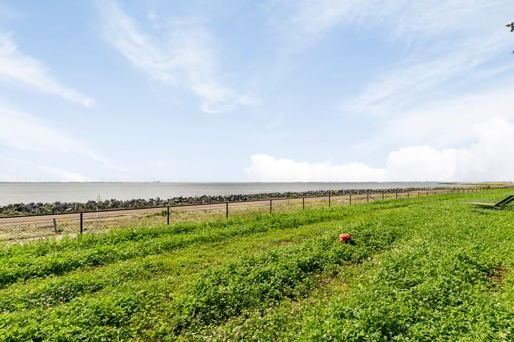 Foto 36 van Uitdammer Dorpsstraat 1-D