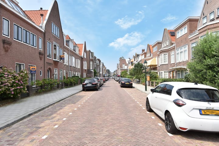 Foto 29 van Van Beuningenstraat 18-A