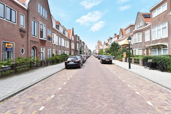 Foto 30 van Van Beuningenstraat 18-A