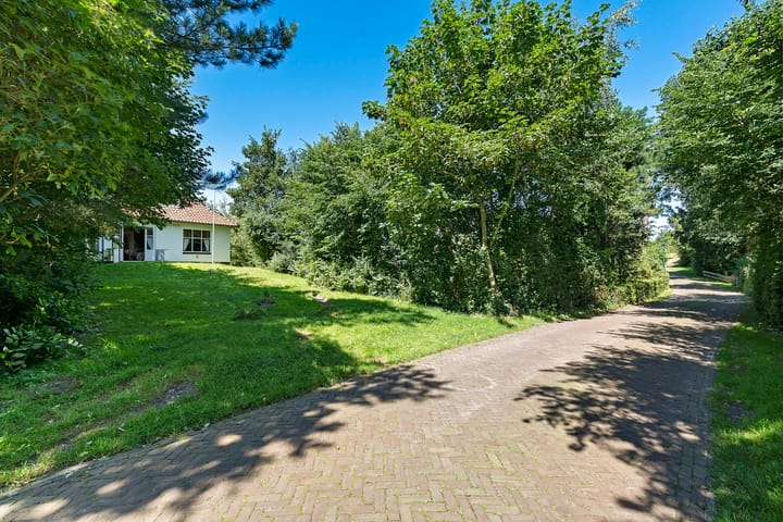 Foto 5 van van Westerholtlaan 1