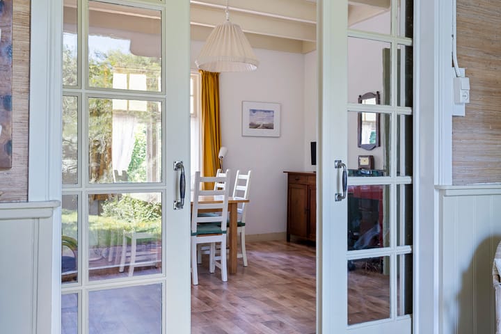 Photo 10 of van Westerholtlaan 1