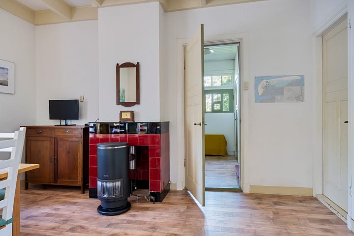 Photo 12 of van Westerholtlaan 1