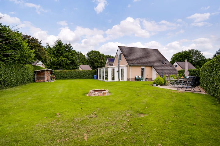 Foto 22 van Zwembadweg 2-115