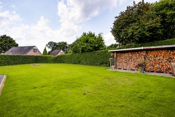 Foto 25 van Zwembadweg 2-115