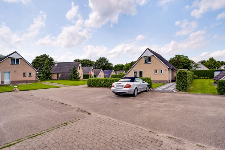 Foto 31 van Zwembadweg 2-115