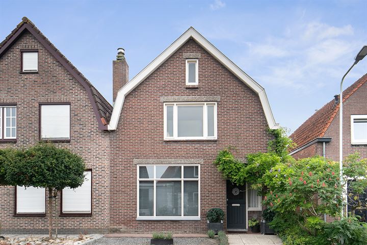 Bekijk foto 1 van Prins Hendrikstraat 45