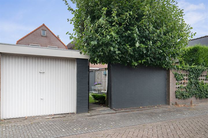 Bekijk foto 34 van Prins Hendrikstraat 45