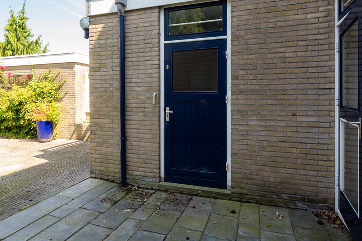 Bekijk foto 36 van Schubertstraat 14