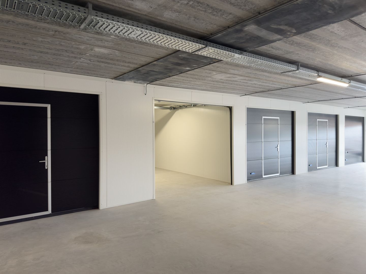 Foto 5 van Industrieweg 69-98