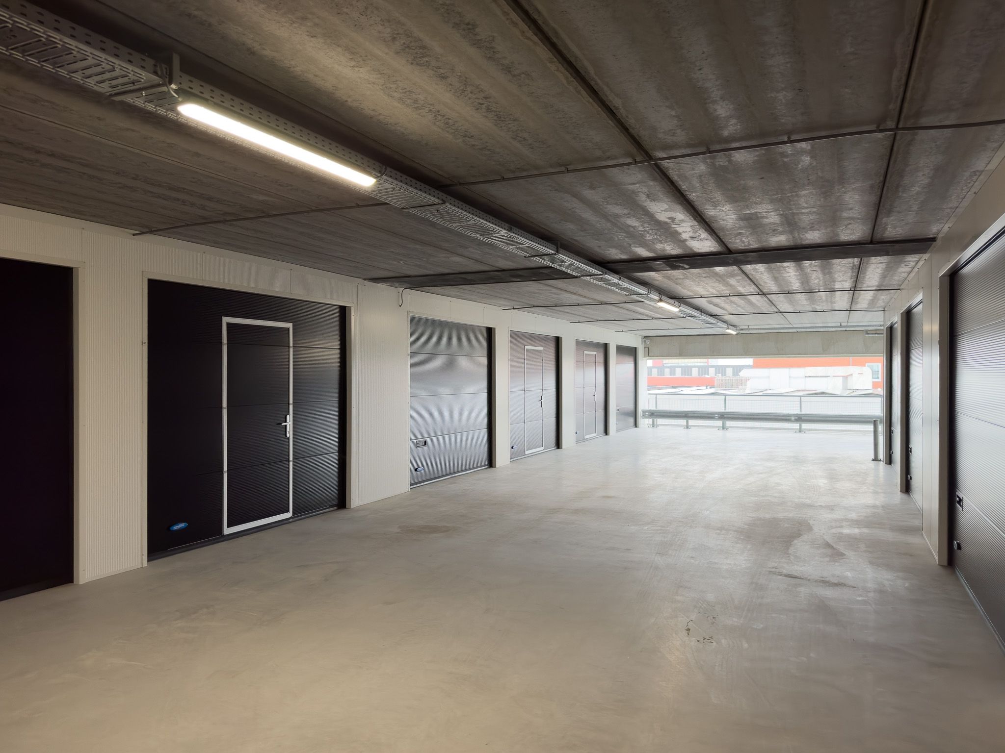 Foto 15 van Industrieweg 69-98