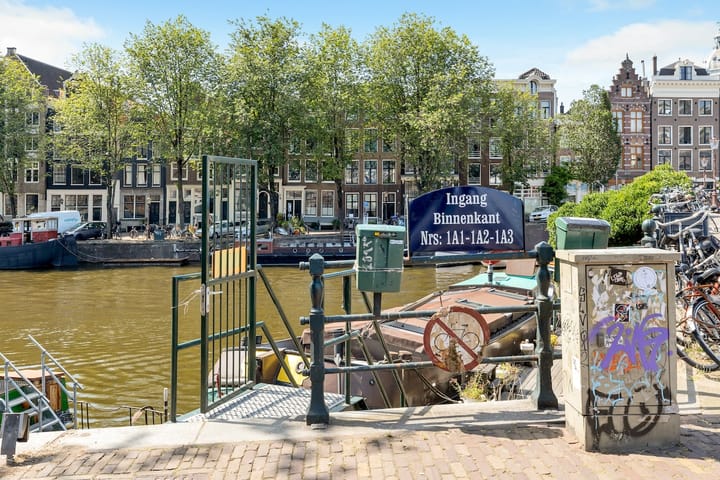 Photo 2 of Binnenkant 1-B