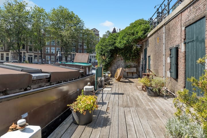 Photo 3 of Binnenkant 1-B