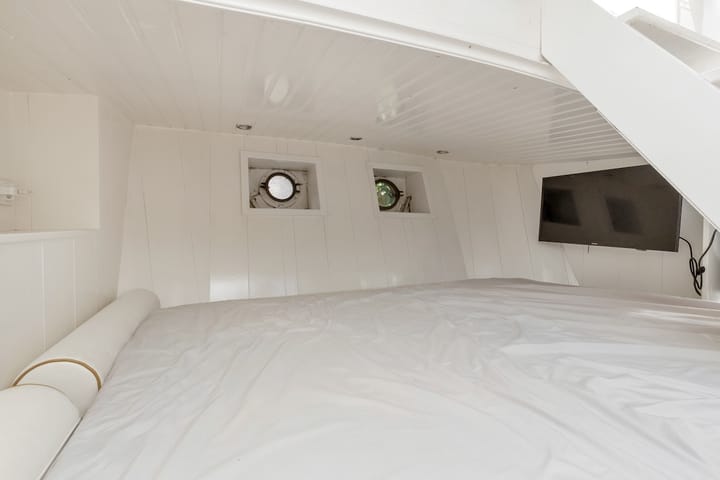 Photo 28 of Binnenkant 1-B